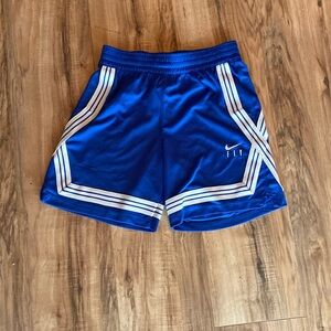 Girls youth large Nike basketball shorts Blue